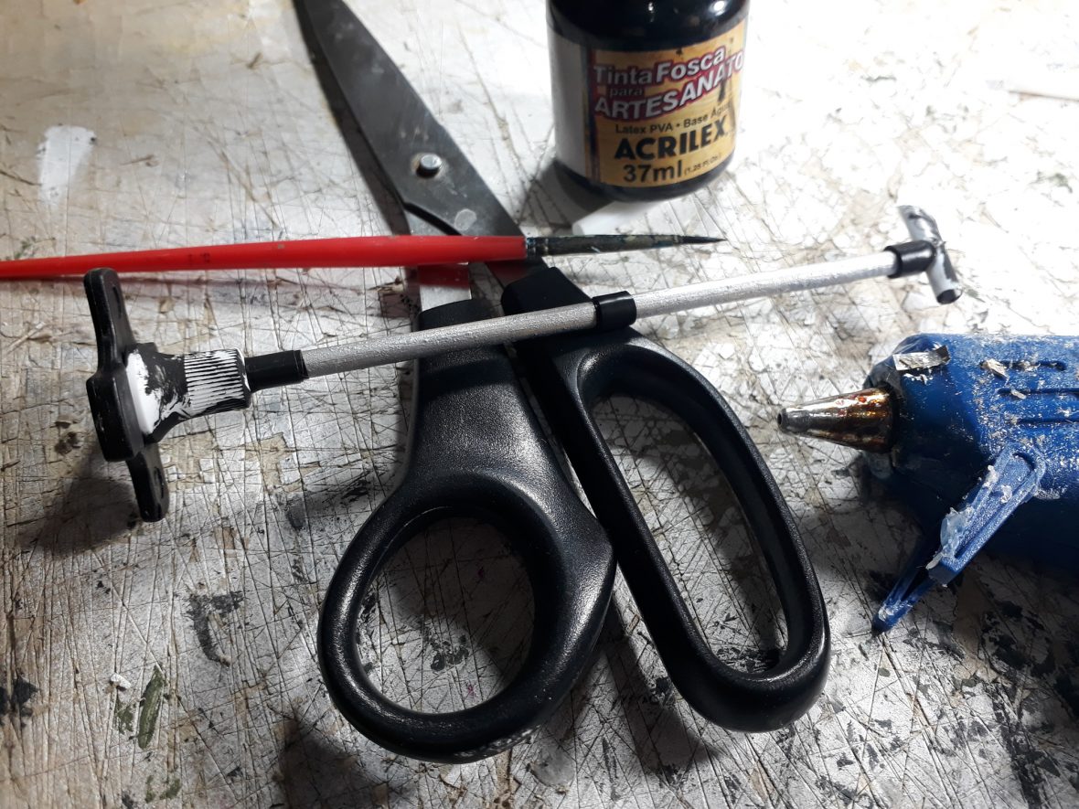 DIY - PEDESTAL DE MICROFONE
